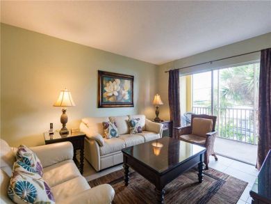 One Bedroom Beach Condo Sleeps 4 with Communal Pool