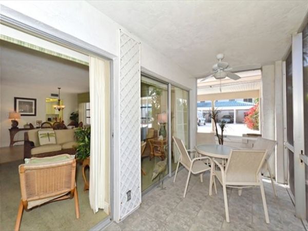 Beachside Garden view condo unit first floor
