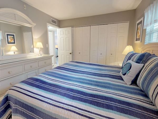 Siesta Key Condo 878927