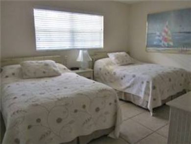 Guest bedroom with two double beds