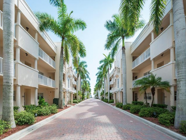 Two Bedroom Siesta Key Vacation Condo Sleeps 6 Guests