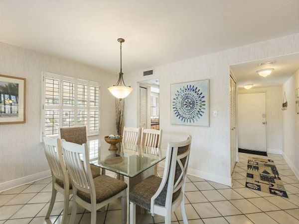 Siesta Key Vacation Condo Walk Out