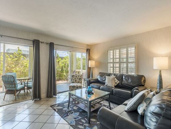 Siesta Key Vacation Condo Walk Out