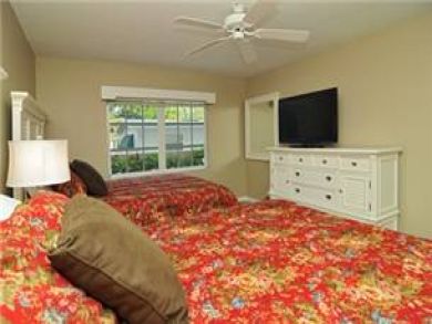 Master bedroom with two queen beds Master bedroom with two queen beds