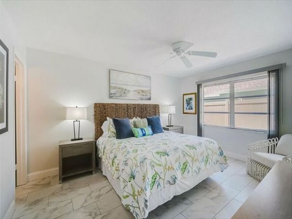 Gulf Side Vacation Condo With Pool & Tennis Court 6 Guests