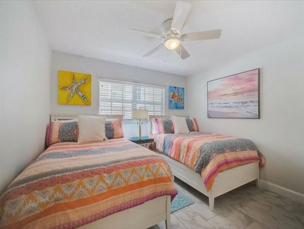 Gulf Side Vacation Condo With Pool & Tennis Court 6 Guests
