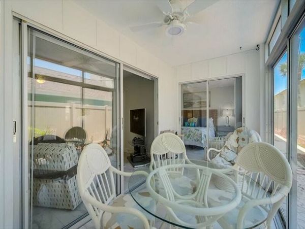 Gulf Side Vacation Condo With Pool & Tennis Court 6 Guests