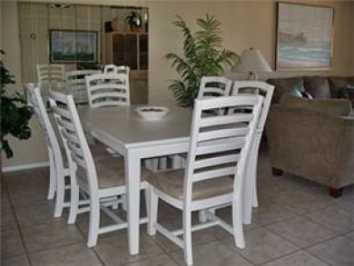 Dining room seats six Dining room seats six