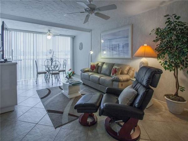 Siesta Key Condo 878954