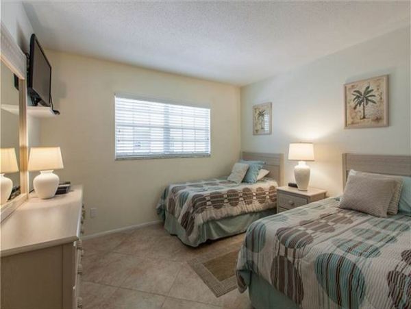Siesta Key Condo 878954