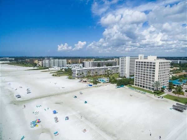 Siesta Key Two Bedroom Rental Just Steps from the Beach