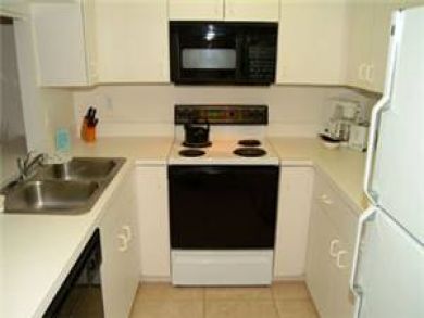Fully equipped open kitchen Fully equipped open kitchen