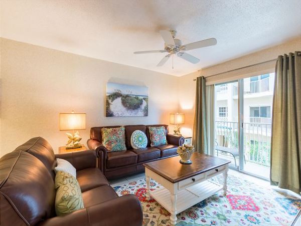 Lovely Vacation Condo in Siesta Key Sleeps 6 Guests