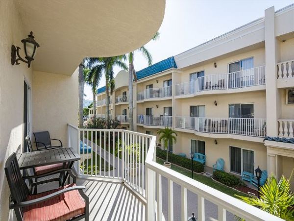 Siesta Key 2 Bedroom Condo