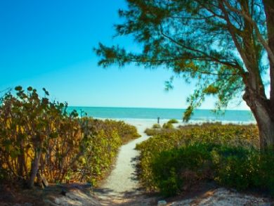 Beach Accces at Sanibel