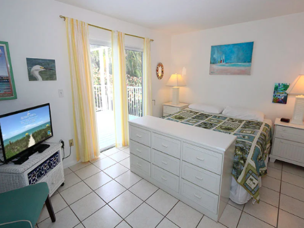 Charming Captiva Island Retreat Just Steps from the Beach