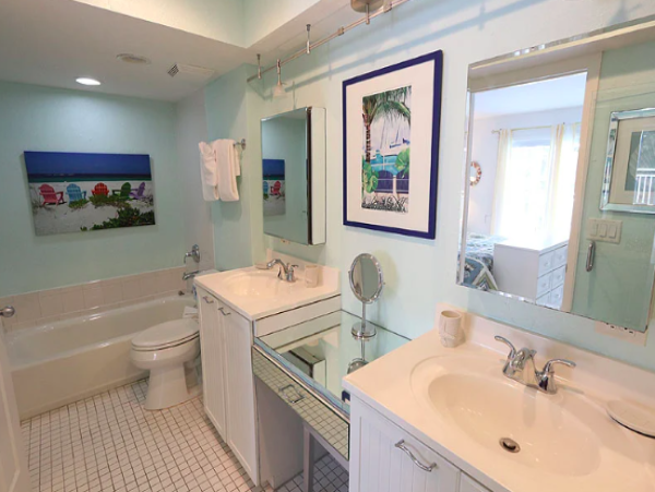 Charming Captiva Island Retreat Just Steps from the Beach