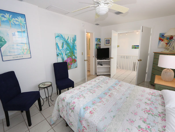 Charming Captiva Island Retreat Just Steps from the Beach