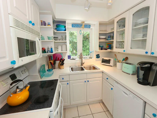Charming Captiva Island Retreat Just Steps from the Beach
