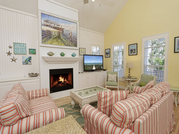 Five Bedroom Captiva Vacation Rental - 200ft from Beach!
