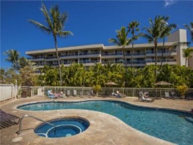 Kihei Vacation Condo Sleeps Six Guests.