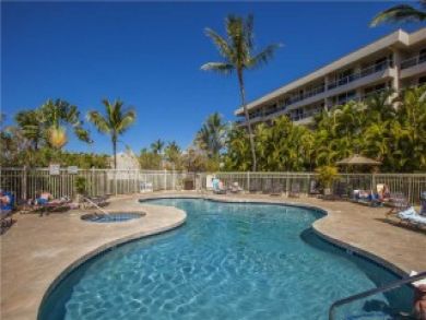 Kihei Vacation Condo Sleeps Six Guests.