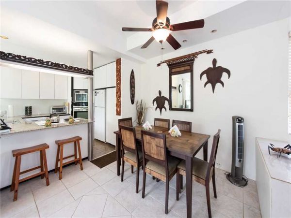 MAUI Vacation Rental Condo with 2 Bedrooms Walk To Beach
