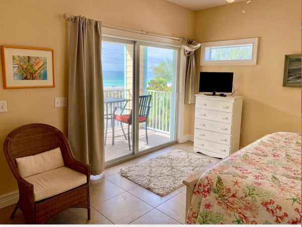Luxury Bradenton Beach 3 Bedroom Vacation Duplex Rental