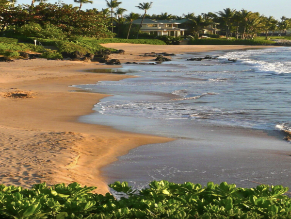 Waterfront Vacation Rental 4 Bedroom with Outdoor Pool