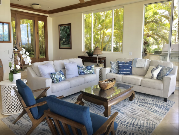 Waterfront Vacation Rental 4 Bedroom with Outdoor Pool