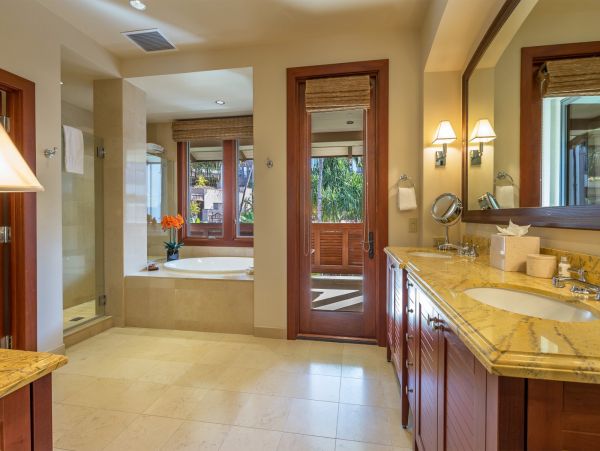 Three Bedroom Vacation Rental Views of the Pacific