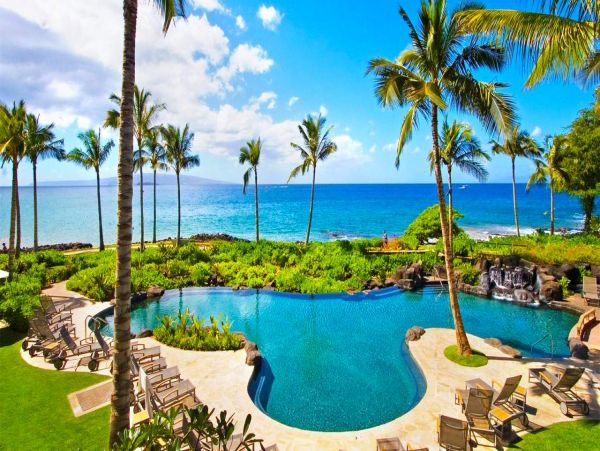 Three Bedroom Vacation Rental Views of the Pacific