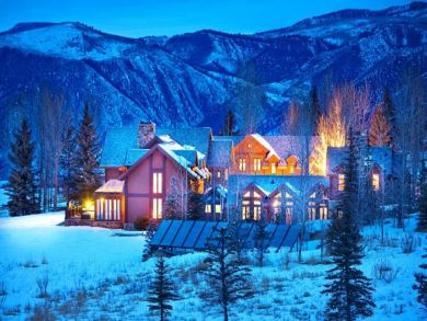 Exterior View of Stunning Vacation Rental