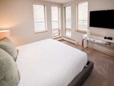 Vail Vacation Condo Sleeps Six Guests.