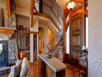 Five Bedroom Luxury Ski Home - One of the Top Rentals! Five Bedroom Luxury Ski Home - One of the Top Rentals!