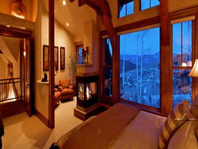 Five Bedroom Luxury Ski Home - One of the Top Rentals! Five Bedroom Luxury Ski Home - One of the Top Rentals!