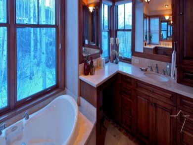 Five Bedroom Luxury Ski Home - One of the Top Rentals! Five Bedroom Luxury Ski Home - One of the Top Rentals!