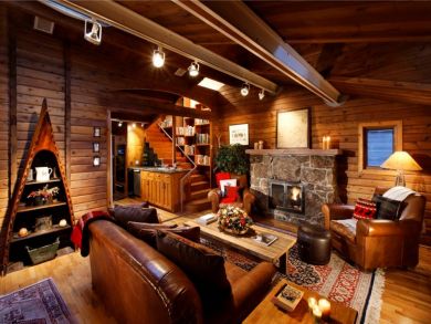Vacation Ski Rental with Three Bedrooms Sleeps 6 Guests