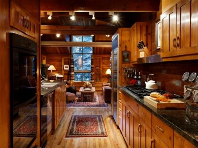 Vacation Ski Rental with Three Bedrooms Sleeps 6 Guests