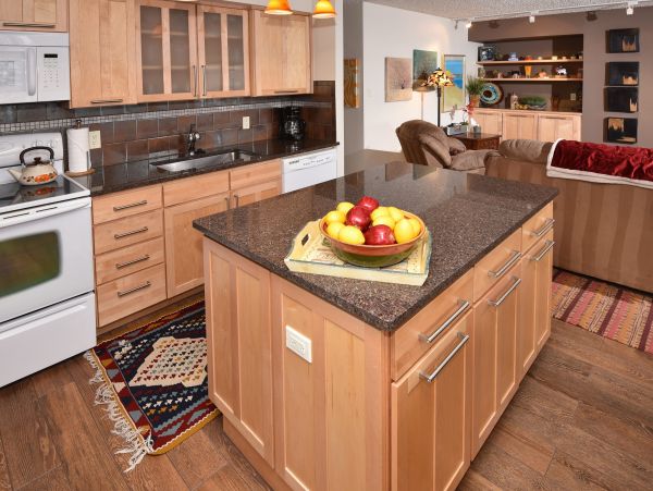 Two Bedroom Walk to Lift Vacation Condo in Vail