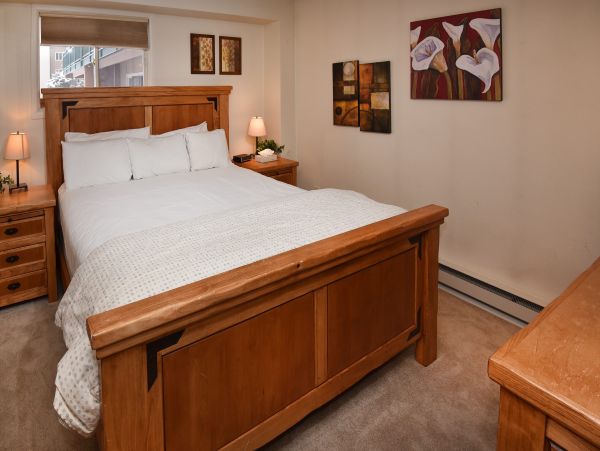 Two Bedroom Walk to Lift Vacation Condo in Vail