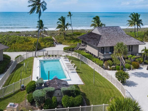 Captiva Island Beachfront Vacation Rental 4-Bedroom Florida Gulf Coast Beach House