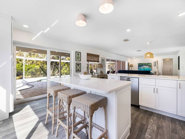 Sanibel Island Three BedroomNEW REMODEL POOL HOME SUPER CLOSE TO BEACH!