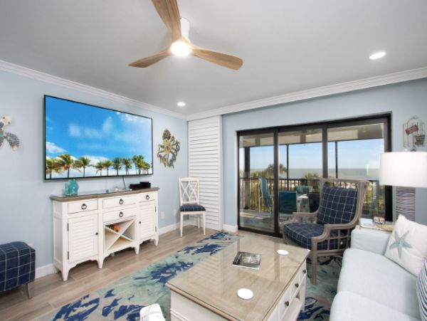 Charming Sanibel Gulf-Front Condo with Stunning Views
