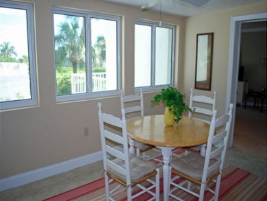 Sanibel Vacation Accommodation Sleeps Six
