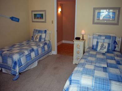 Sanibel Vacation Accommodation Sleeps Six