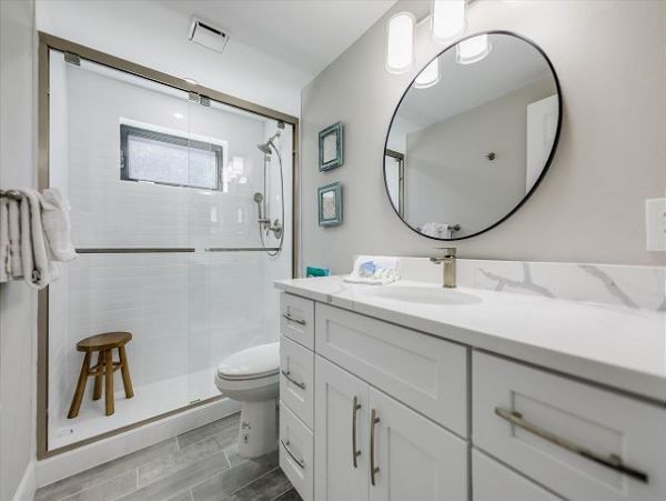 Steps To Beach 2 Bedroom Sanibel Condo