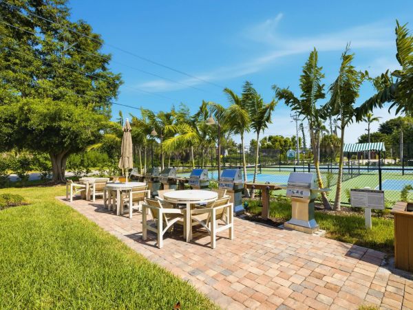 Sanibel Island Gulf View Vacation Rental - Dog Friendly Condo with Pool & Tennis