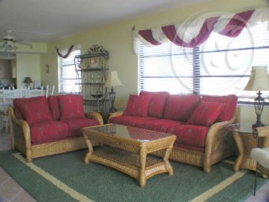 Sanibel Condo 879400 Sanibel Condo 879400