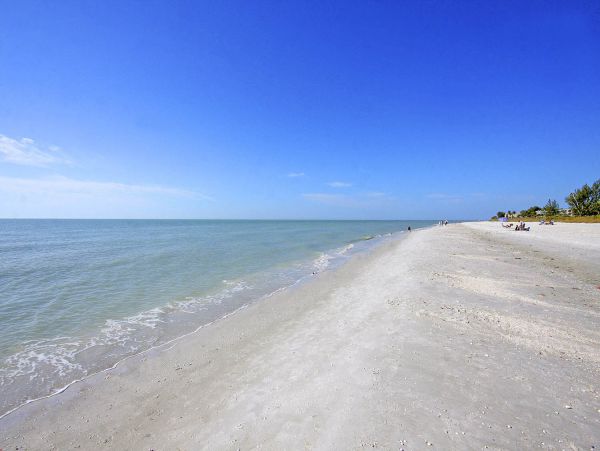 On Beach Sanibel Vacation Condo Two Bedroom